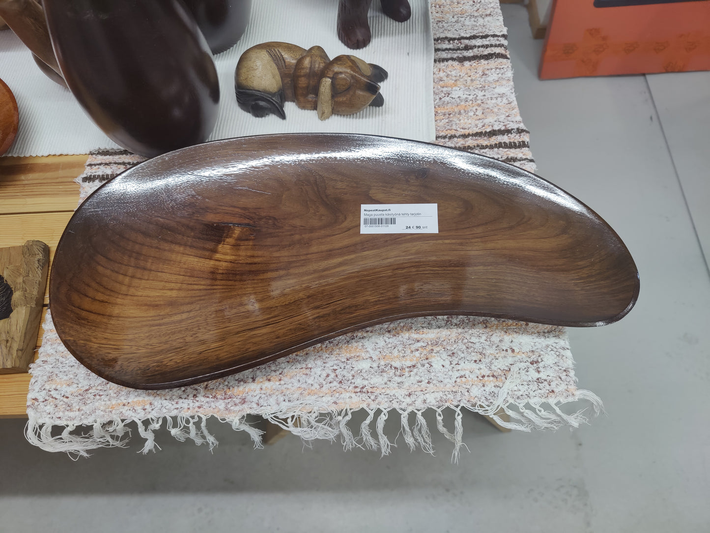 Tarjotin, maga puu, käsintehty tumma